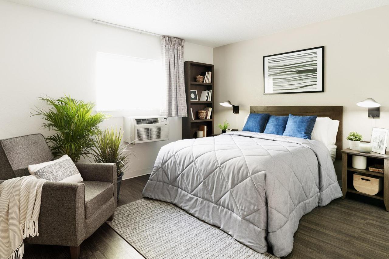 Intown Suites Extended Stay Arlington Tx - Oak Village Экстерьер фото