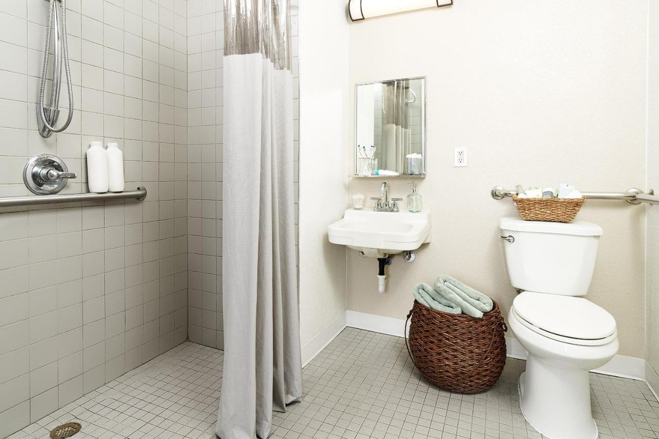 Intown Suites Extended Stay Arlington Tx - Oak Village Экстерьер фото